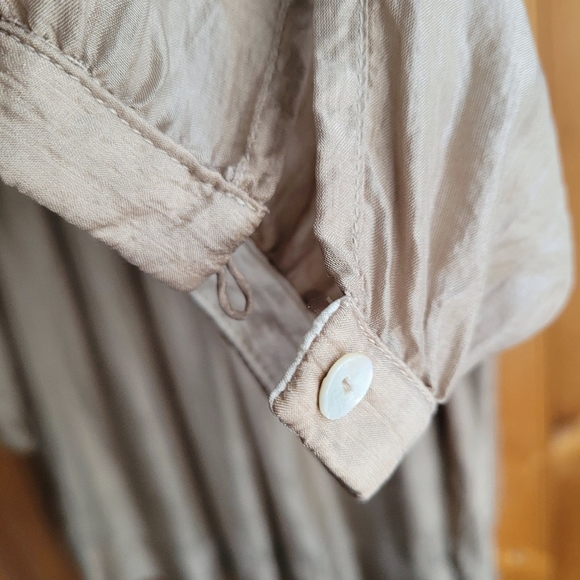 Bianco Levrin 100% Silk Beige Tunic - Picture 8 of 8